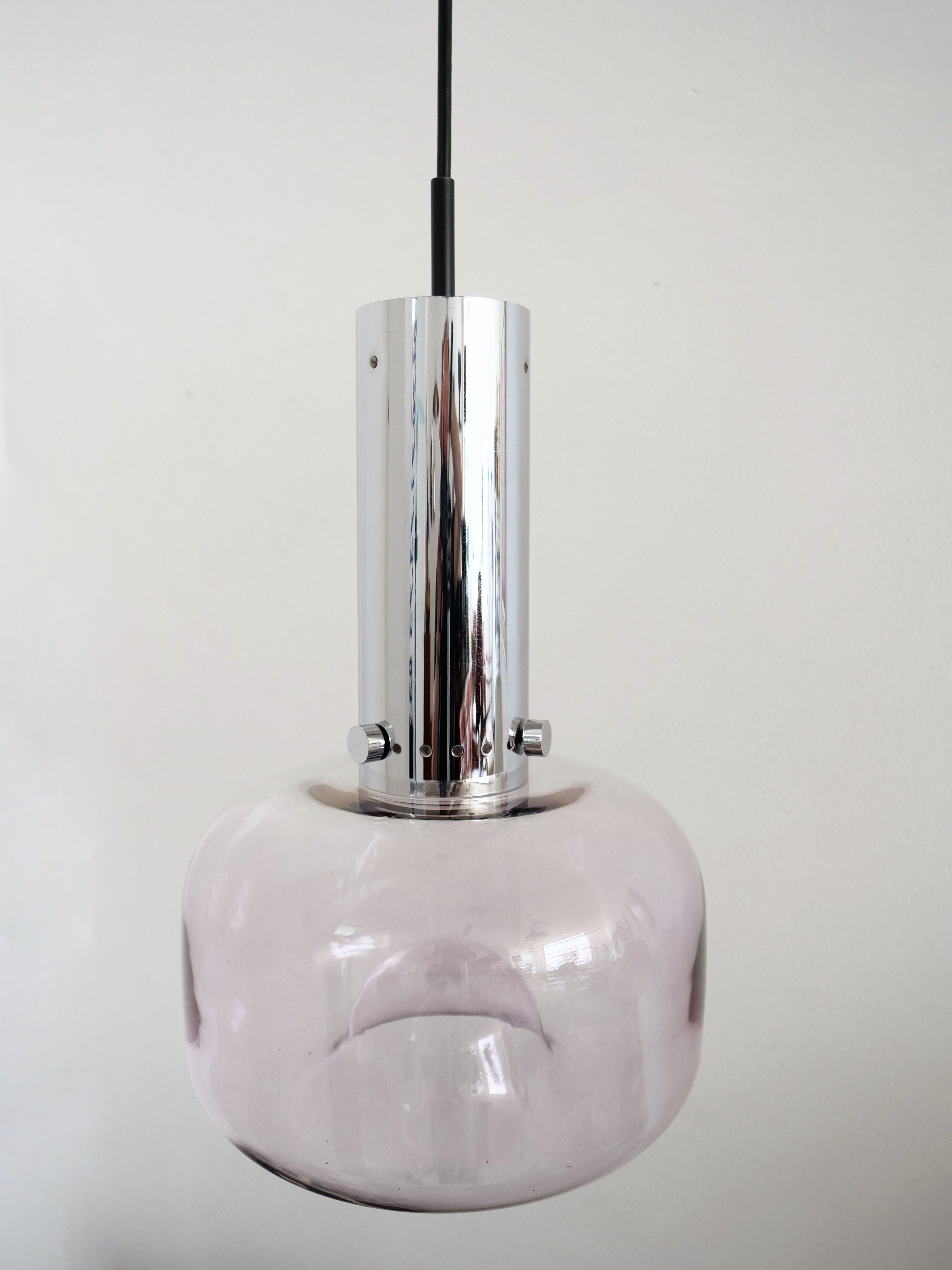 Organically shaped suspension glashütte limburg 1970