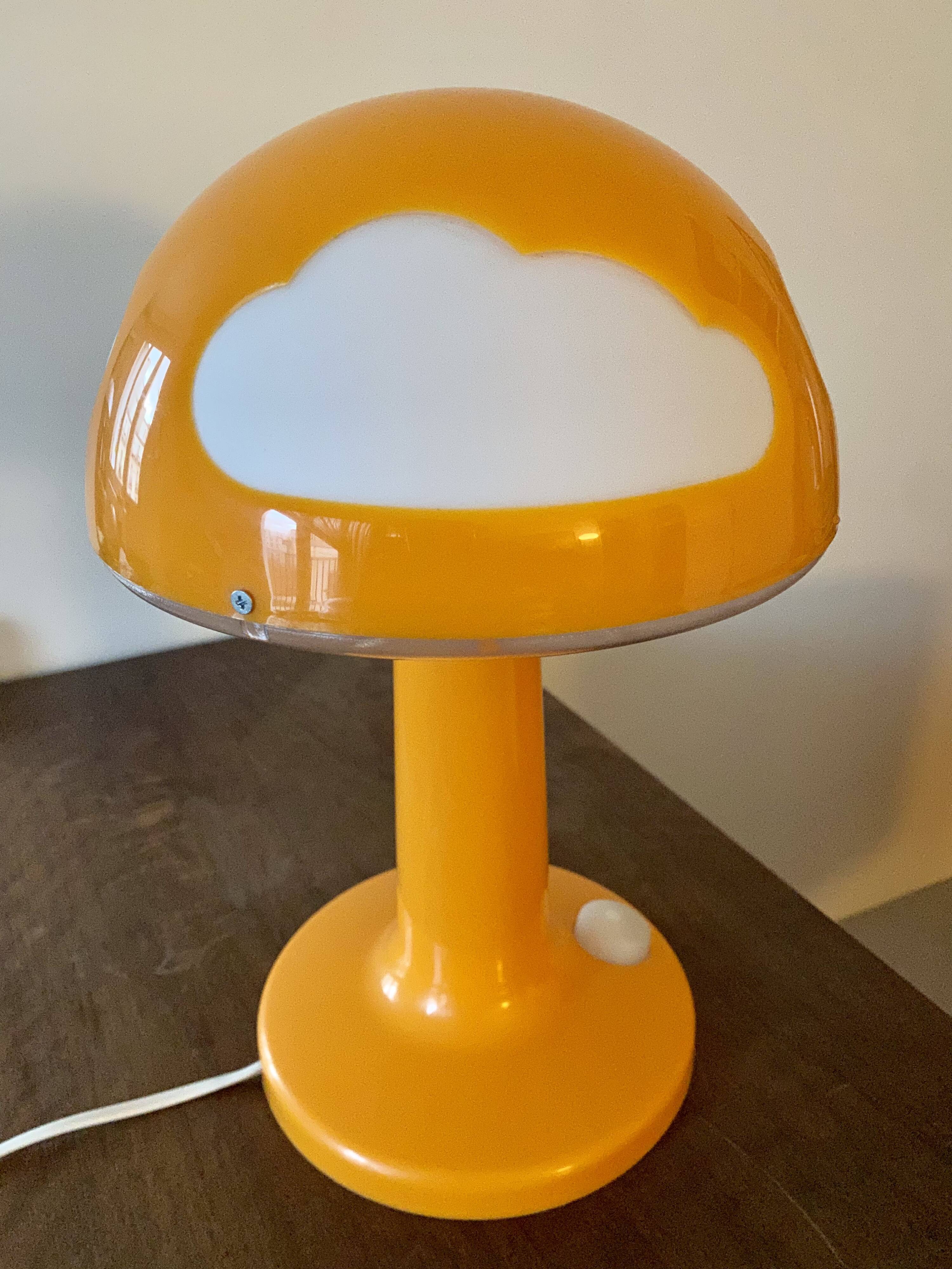 Cloud mushroom lamp Skojig Ikea orange design Henri Preutz