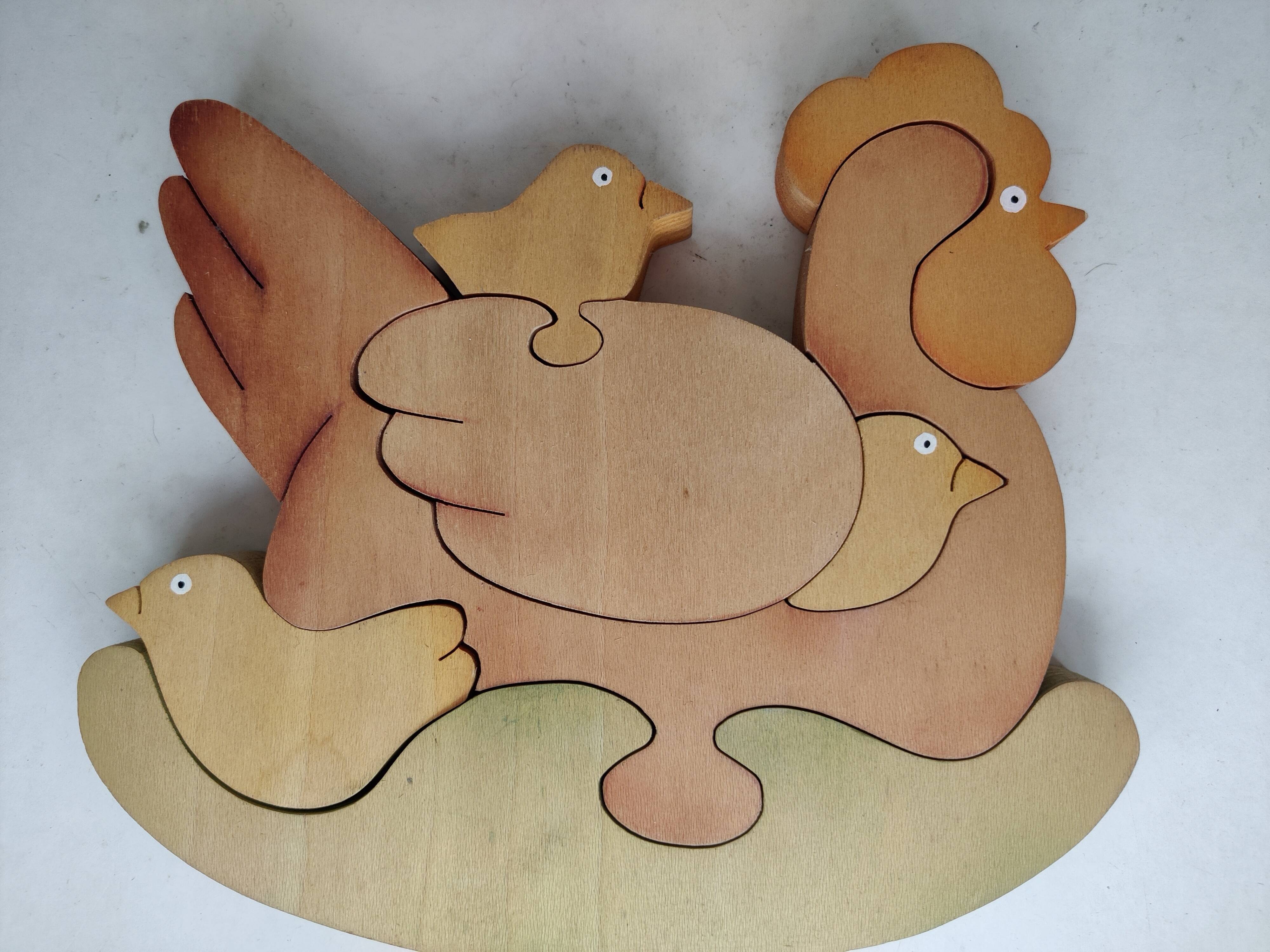 Hen chicks antique wooden puzzle to pose decorative