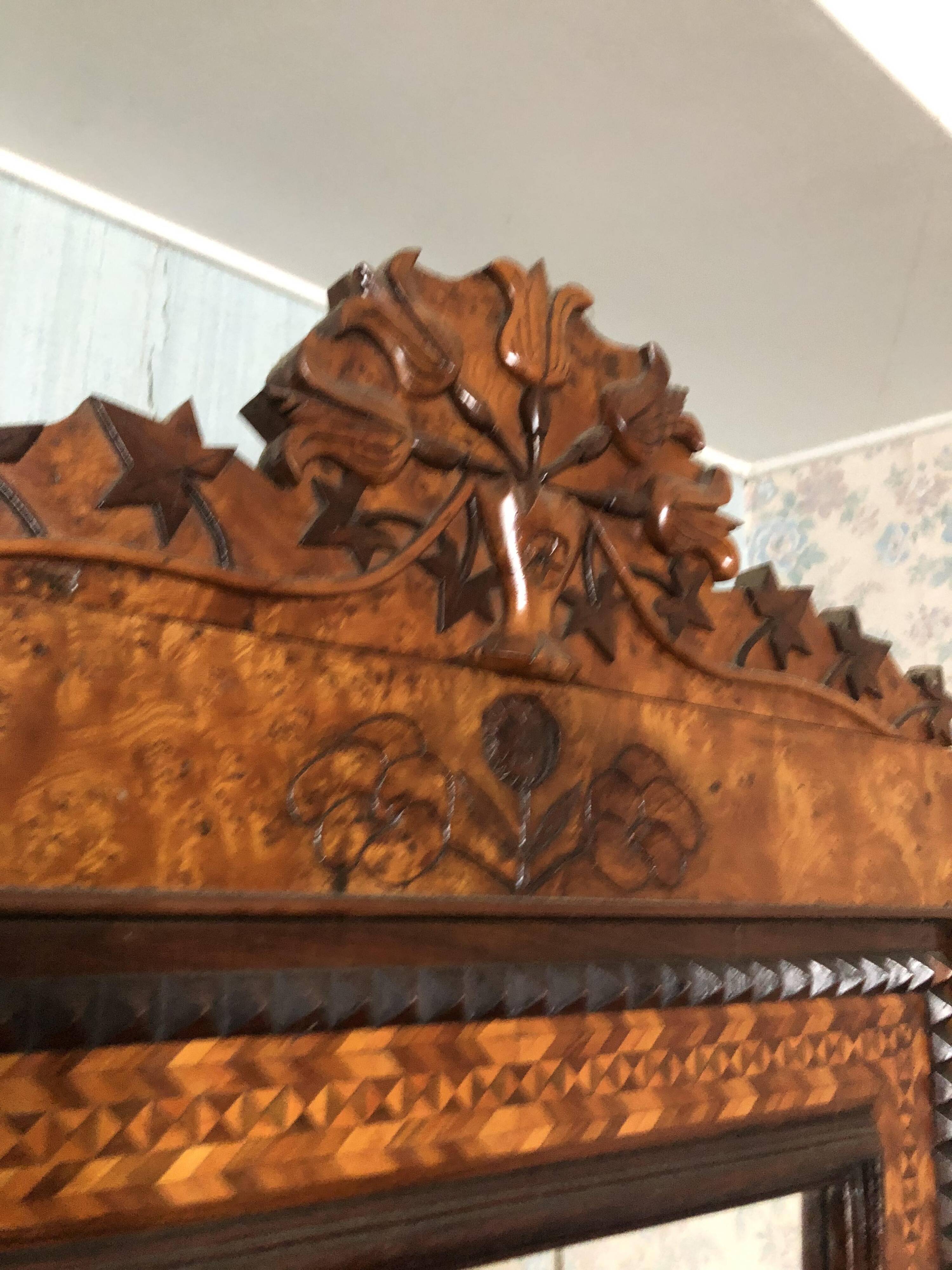 Unique model craftsman's cabinet, cabinetmaker's cabinet, 3-door cabinet, French marquetry furniture