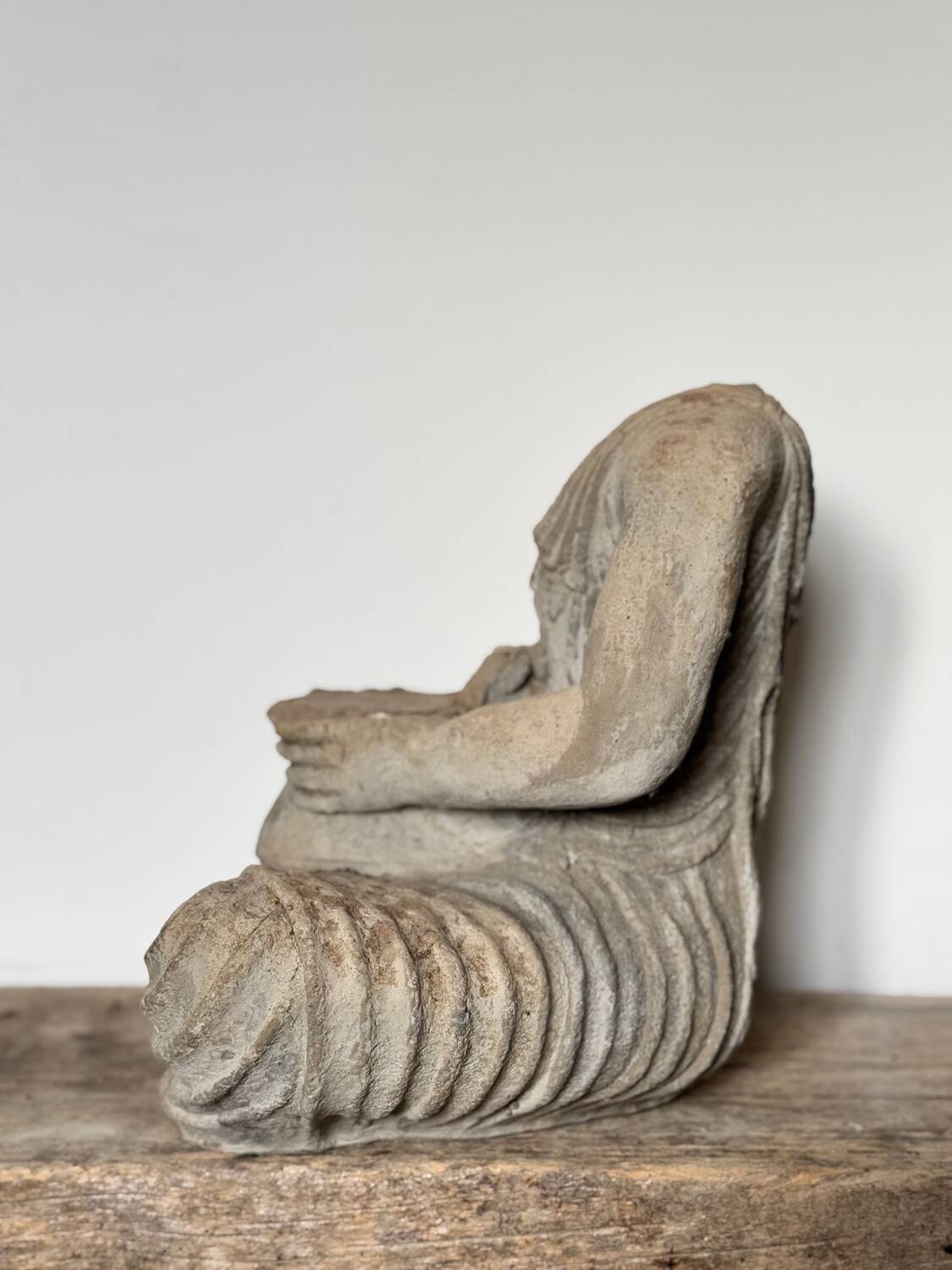 Bouddha acéphale en pierre XXe