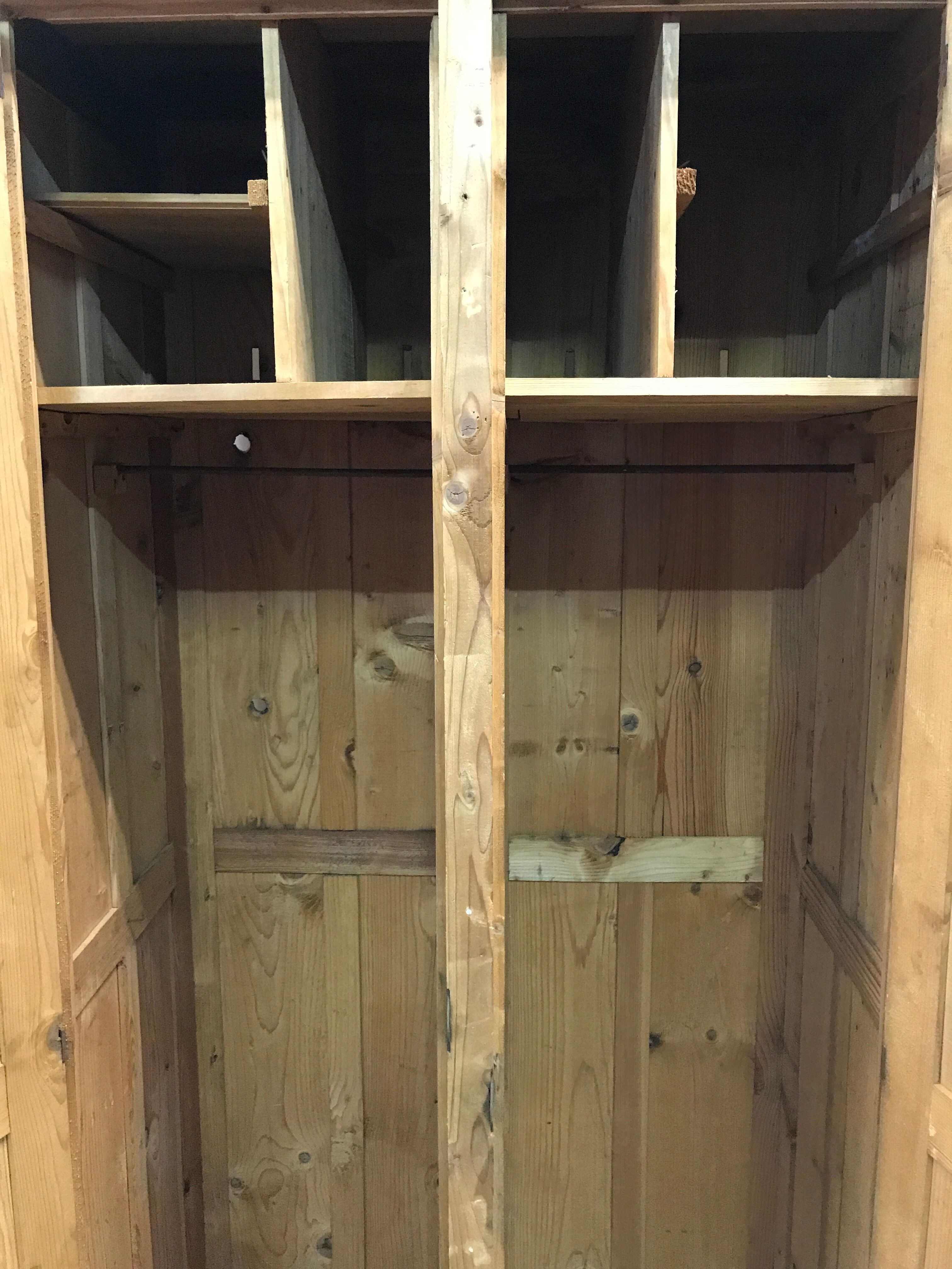 Vestiaire en bois