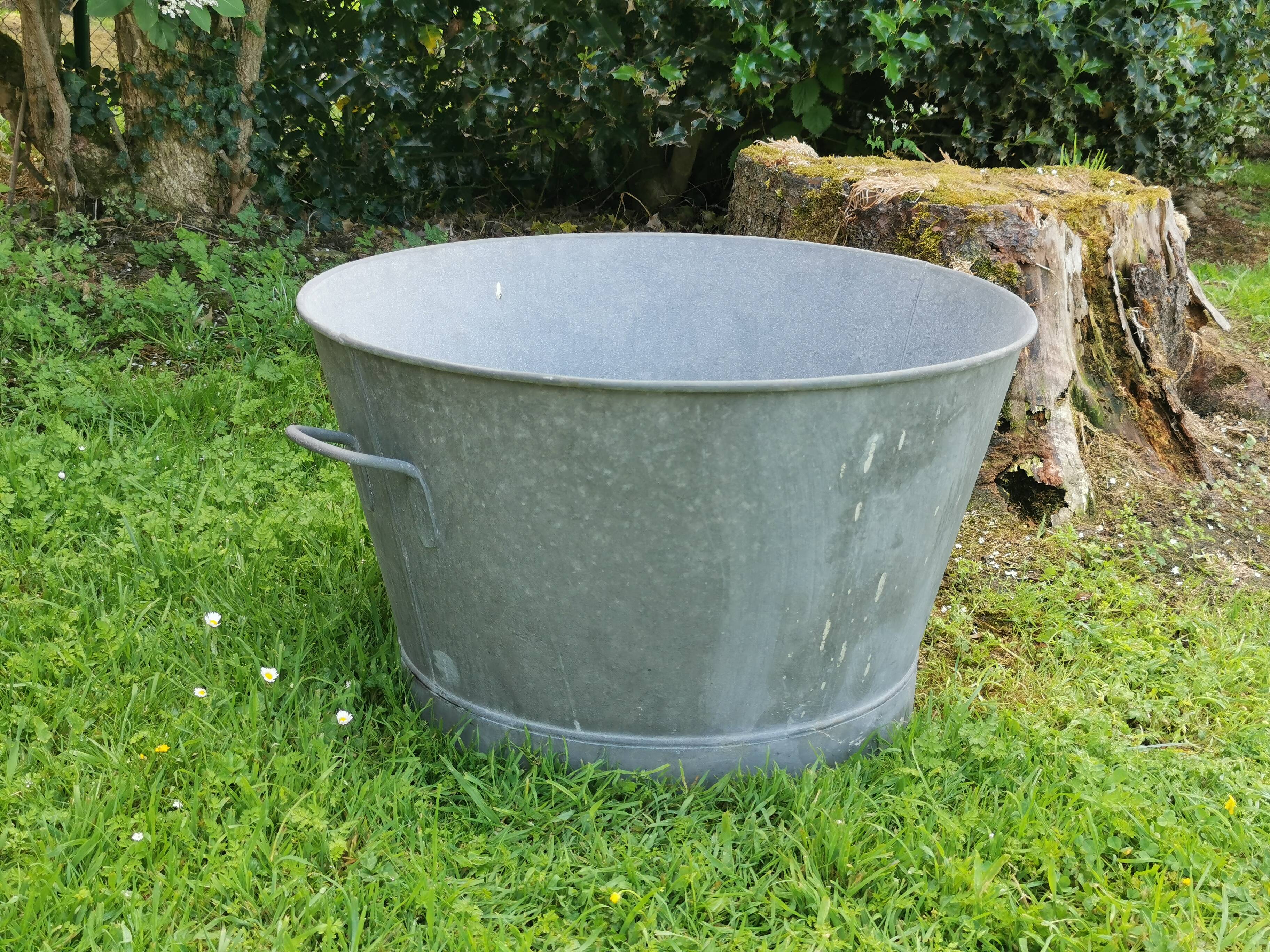Zinc basin
