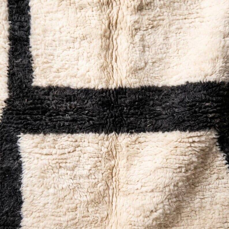 Custom traditional natural wool rug size 150/250 cm