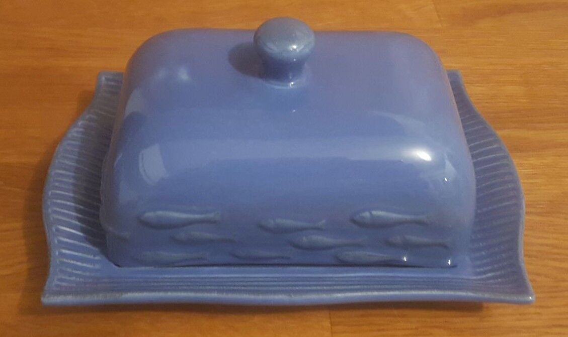 Butter maker in blue ceramic fish pattern