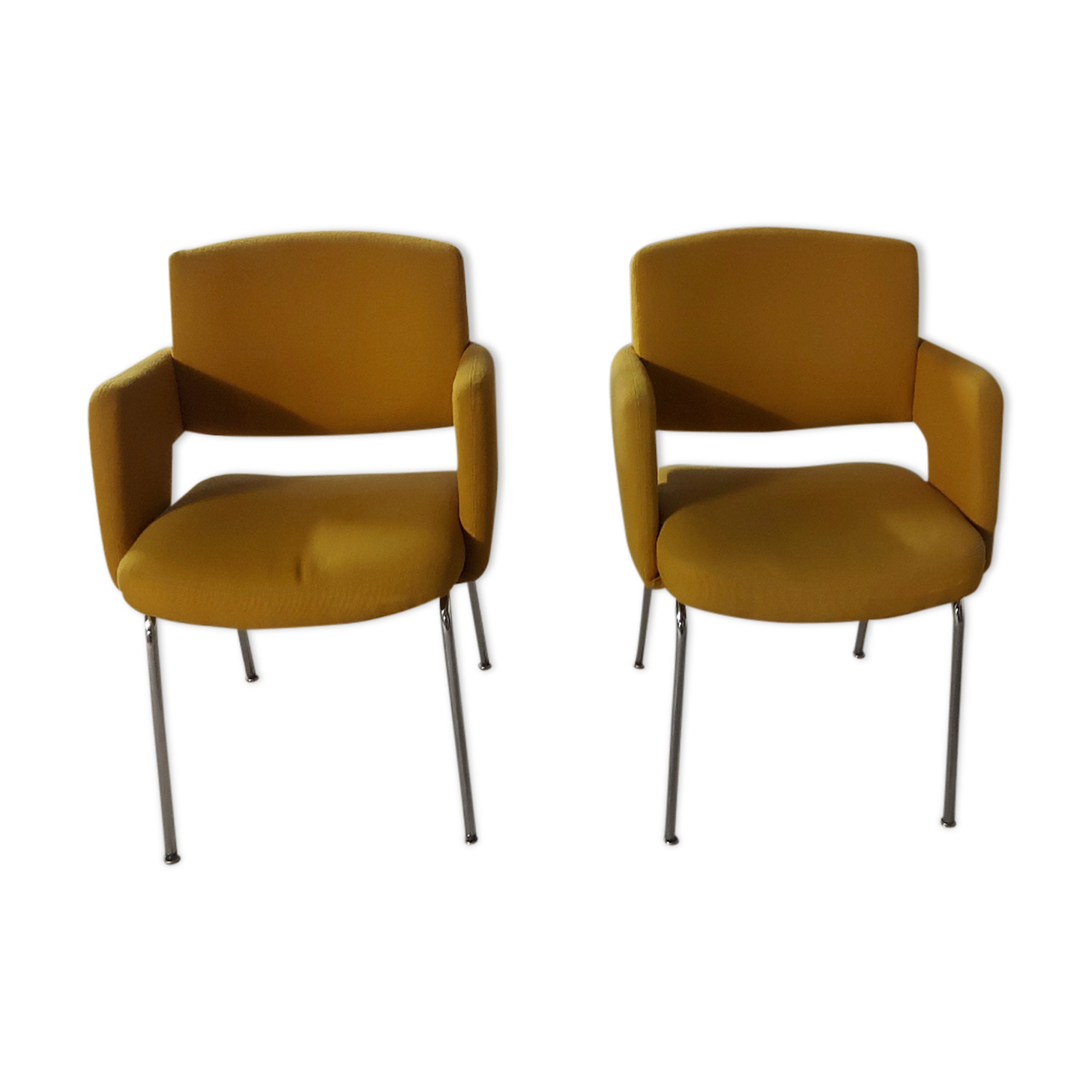Pair of vintage conference chairs
