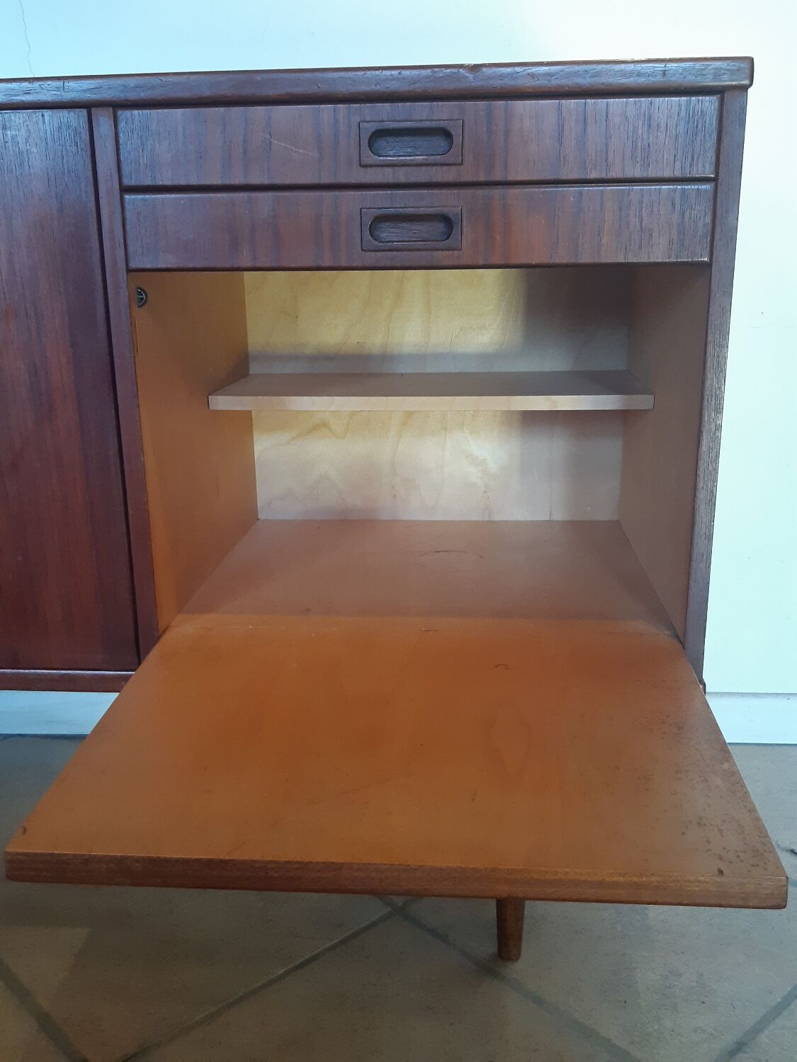Scandinavian vintage sideboard 3 doors 2 drawers
