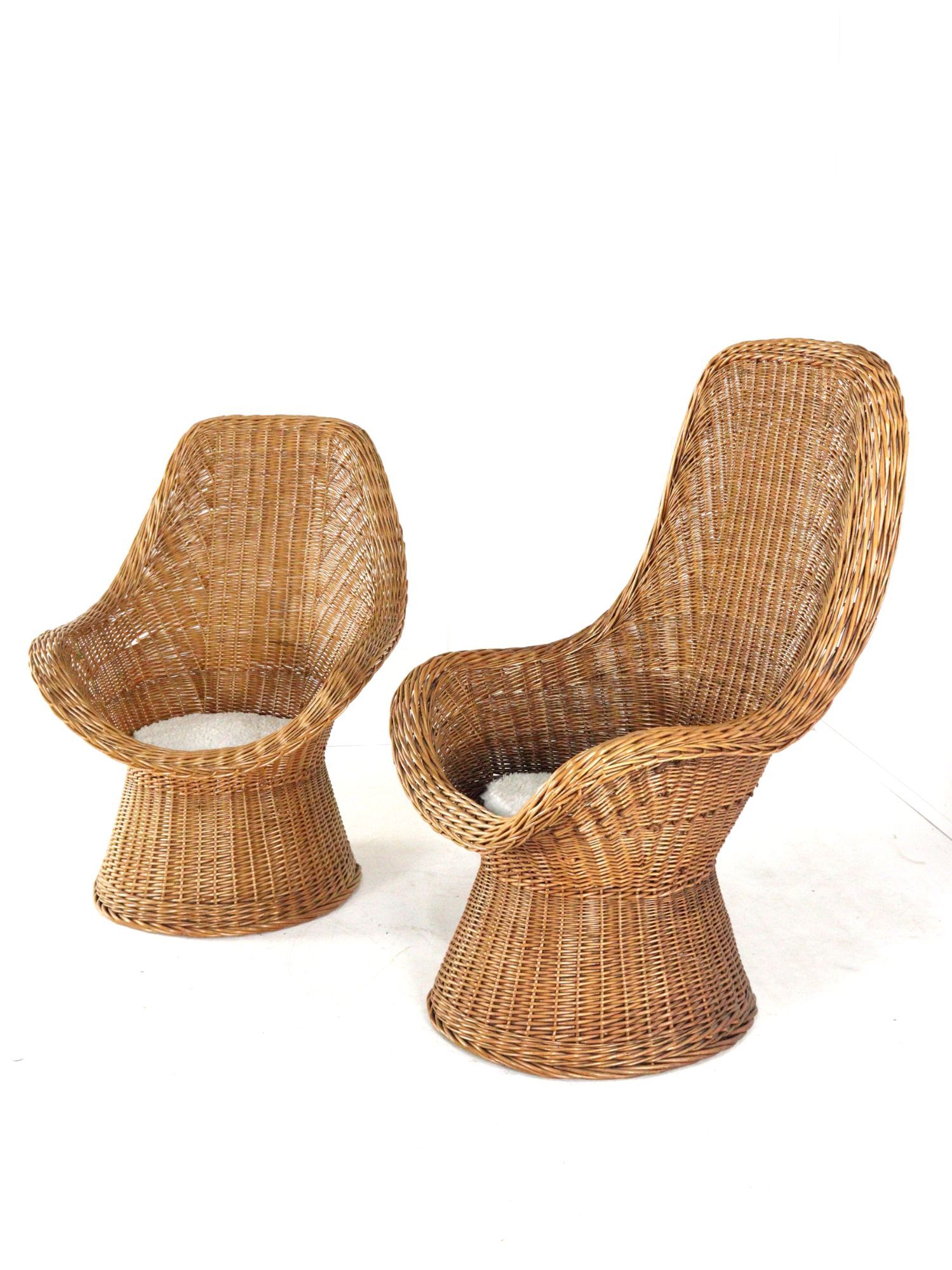 Set of 2 vintage rattan wicker armchairs with white teddy fabric