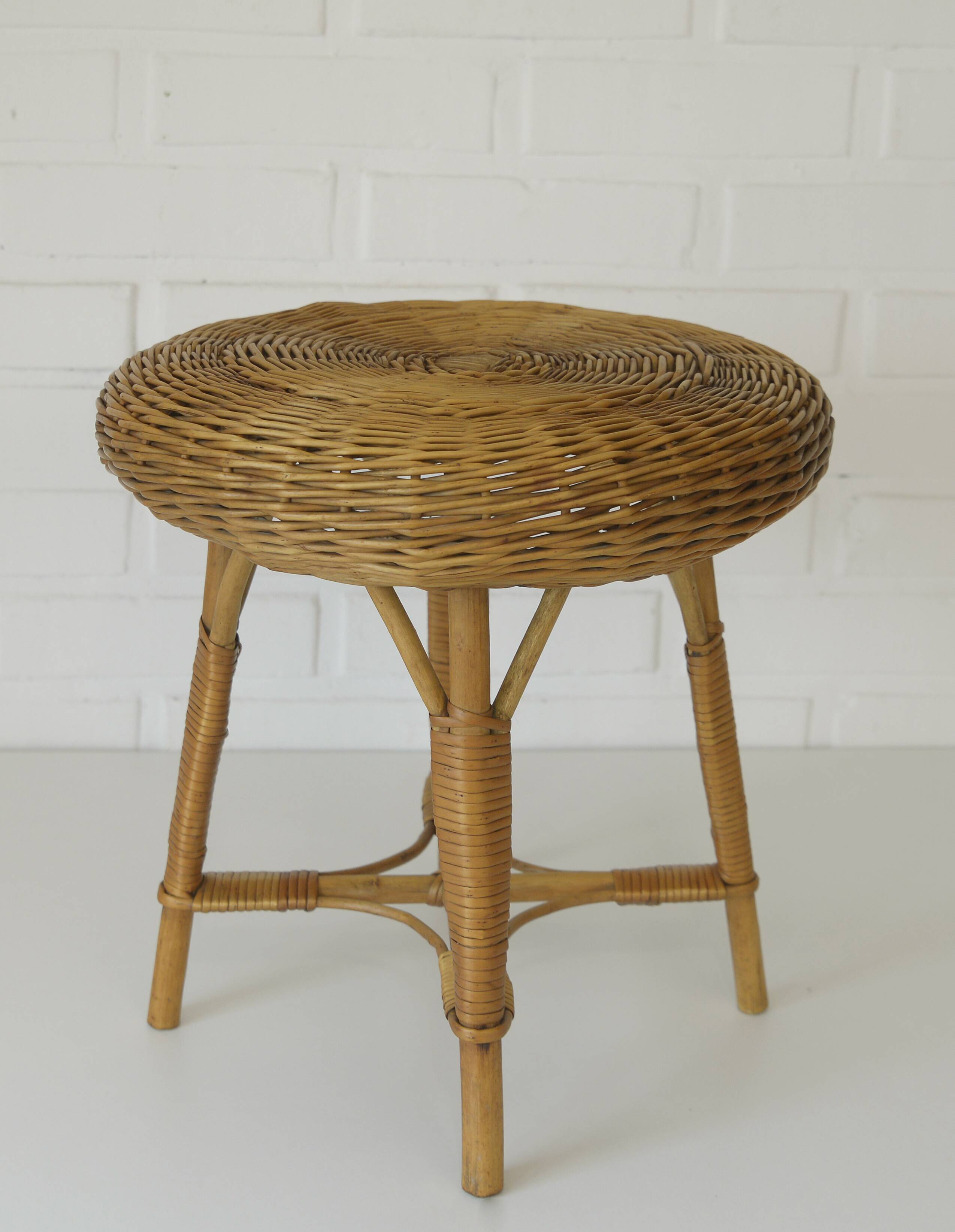 Vintage Rustic Stool / Ottoman Footstool / Mid Century Wicker Bench 1960's