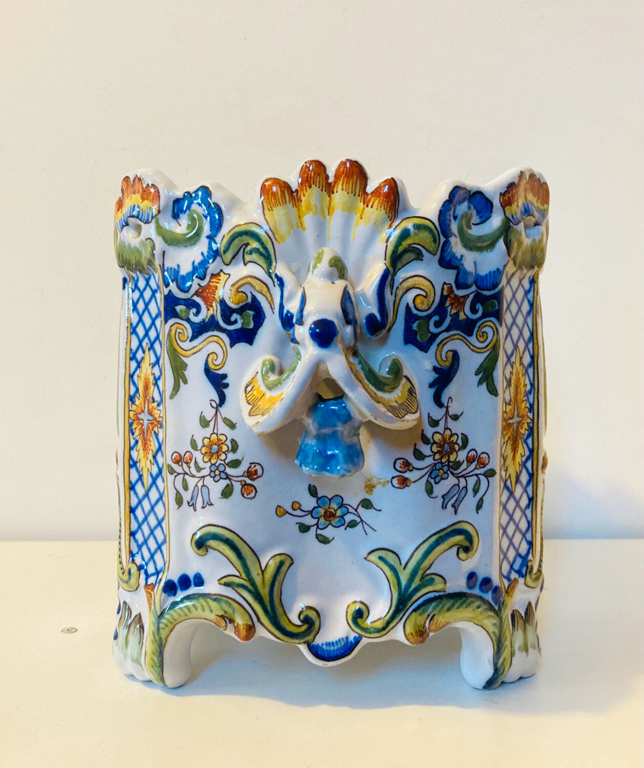 Earthenware cache pot from ROUEN, 19th century.