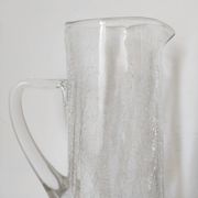 Artisanal cracked glass pitcher 24.5 cm