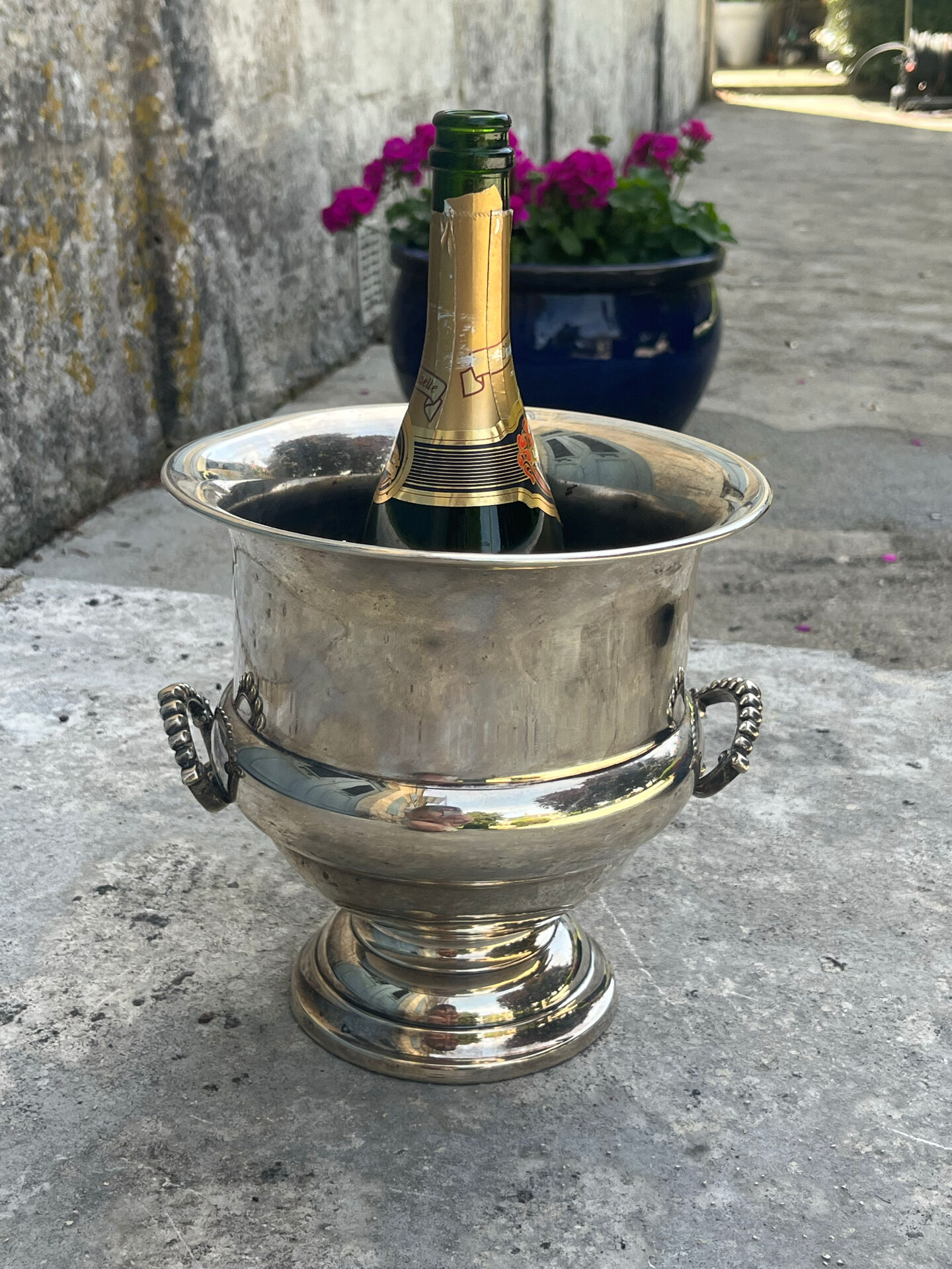 Silver Plated ice bucket medicis Bucket Made in England