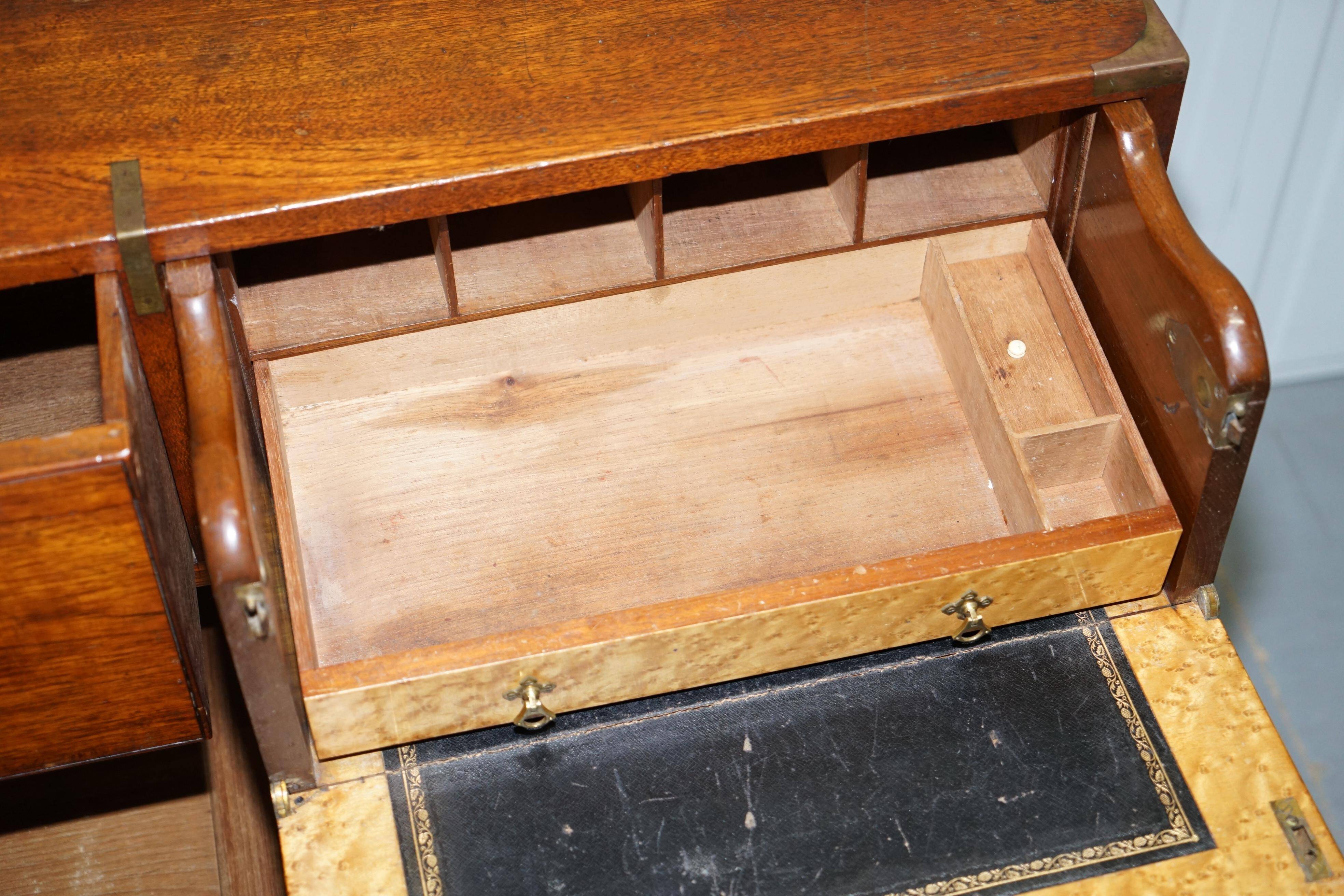 Commode de campagne estampillée Army & Navy C.S.L avec bureau rabattable