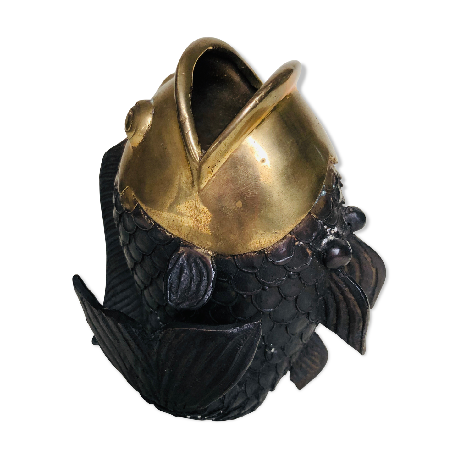 Bronze fish vase