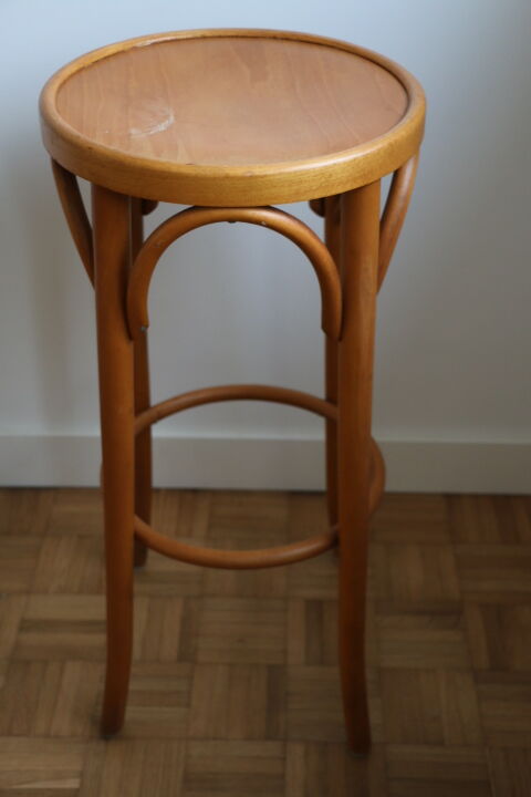 Wooden stool 755mm
