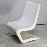 Fauteuil space age en fibre de verre laquée blanche, circa 1970