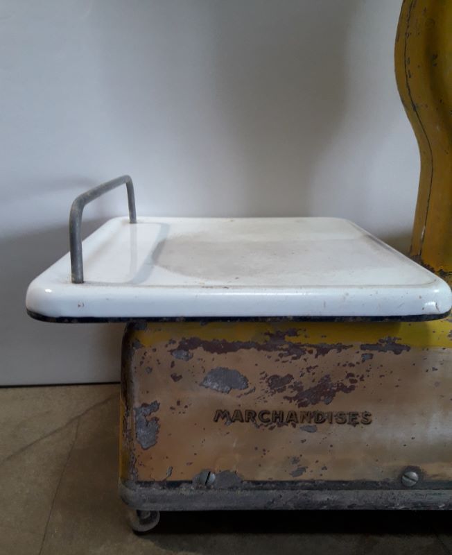 Great grocer's scale, old andré market gardener