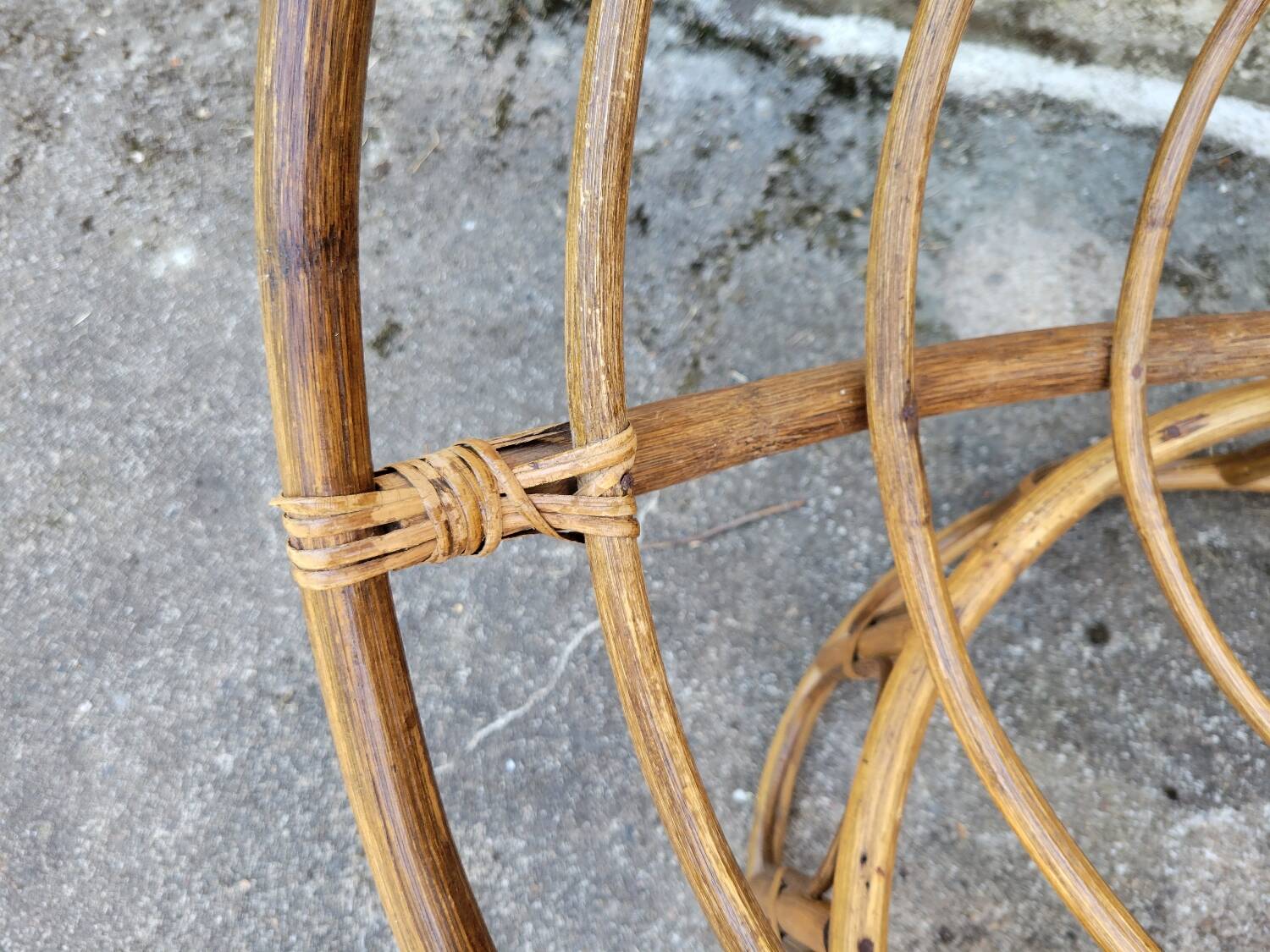 Pair of rattan armchairs or love seats from the 70s