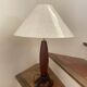 Pied de lampe en teck