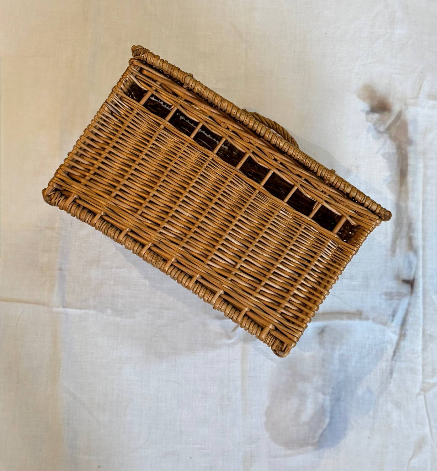 Vintage transport basket ni