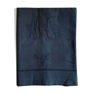 Old sheet in pure washed linen dyed in night blue