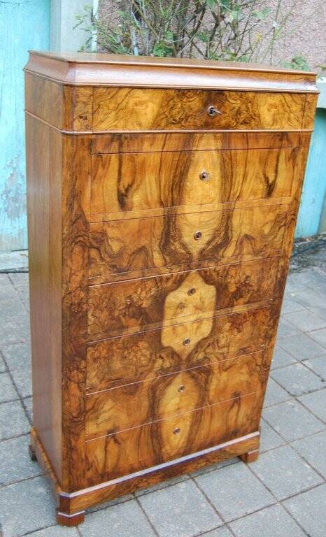 Semainier d'époque Louis Philippe en noyer du 19e siècle