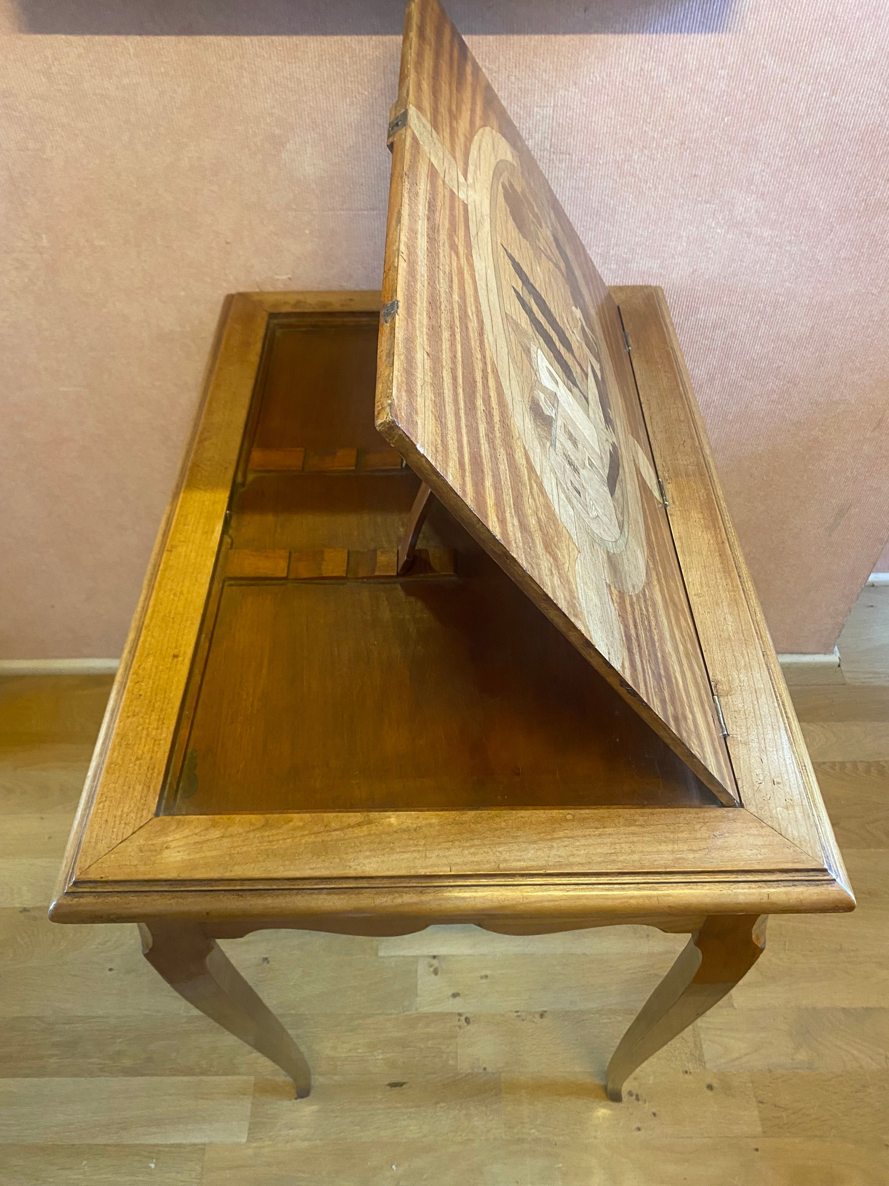 Louis XV style table in cherry wood