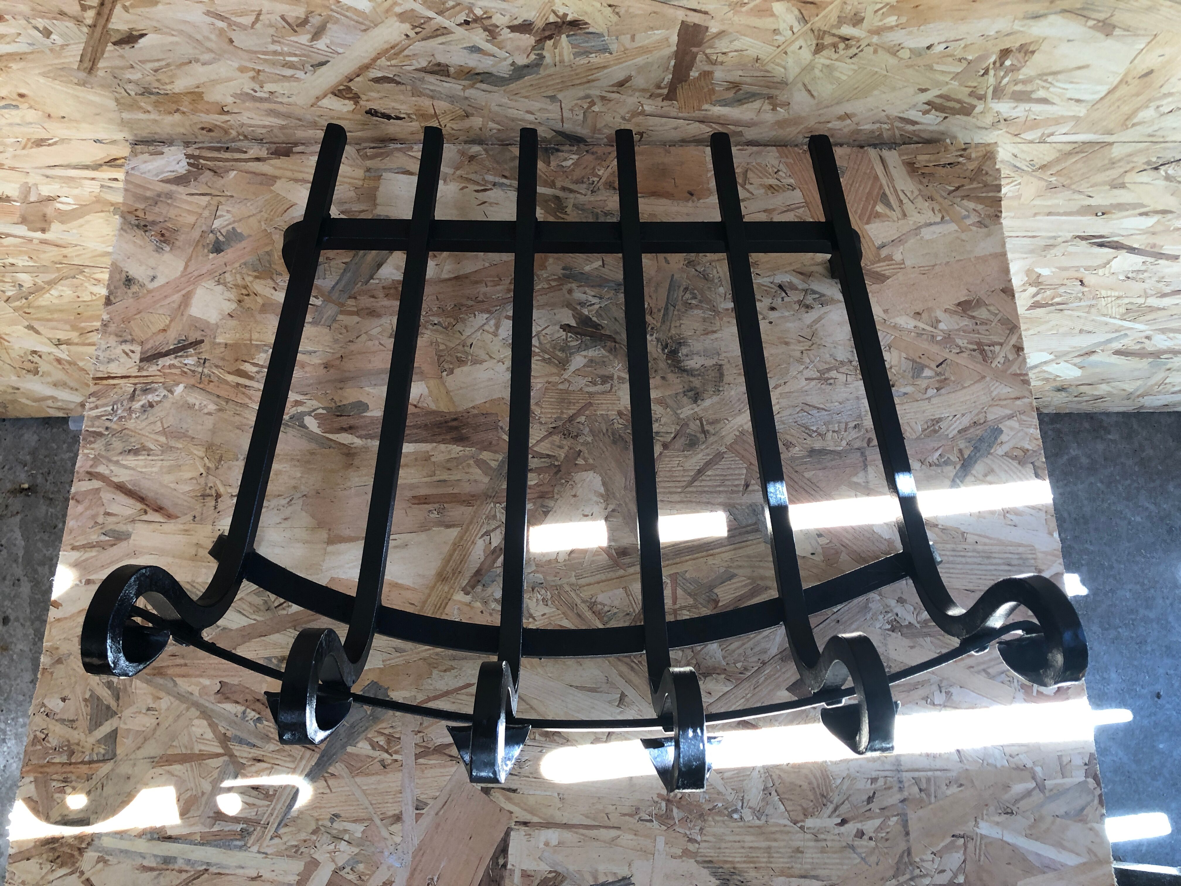 Old door logs grid fireplace fireplace wrought iron black large vintage model