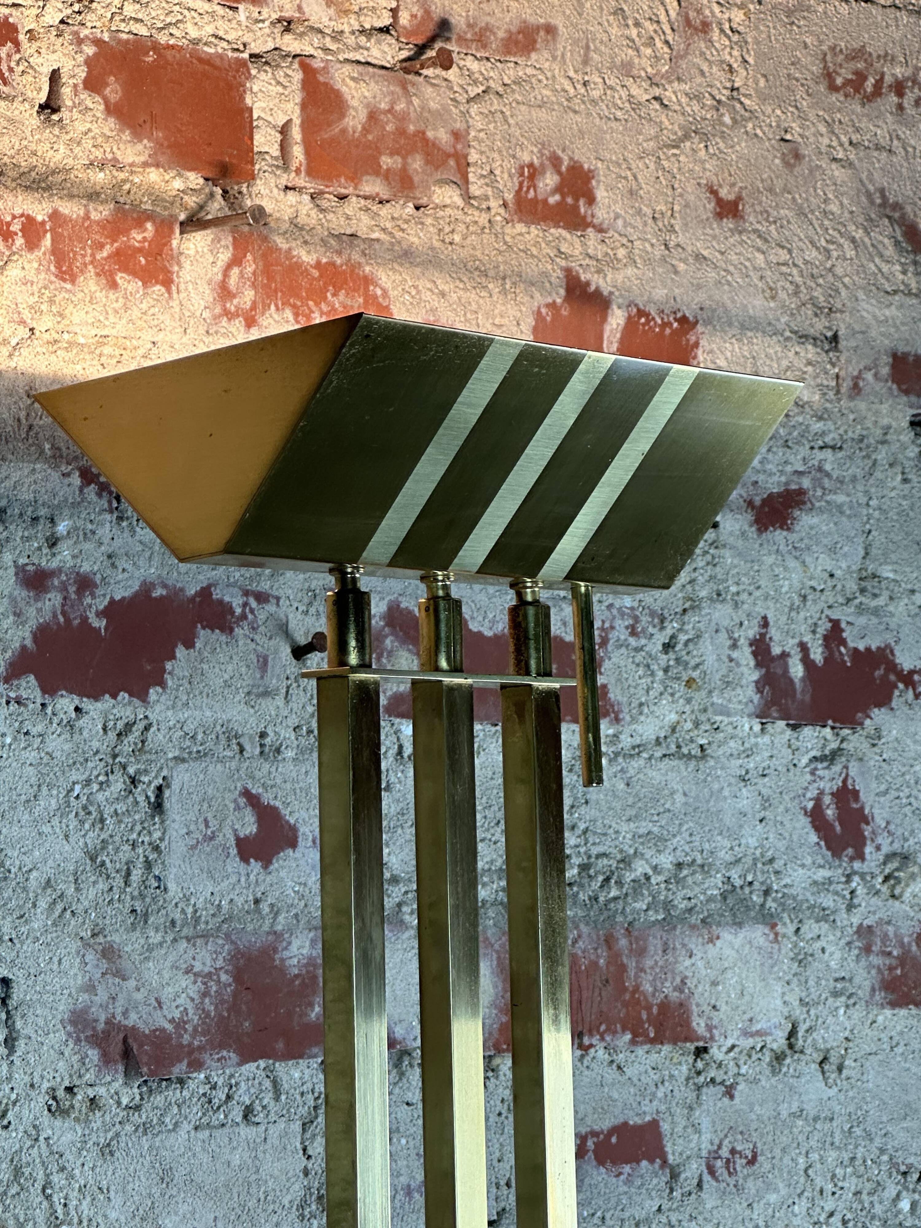 Vintage 80'S halogen floor lamp in gilded brass