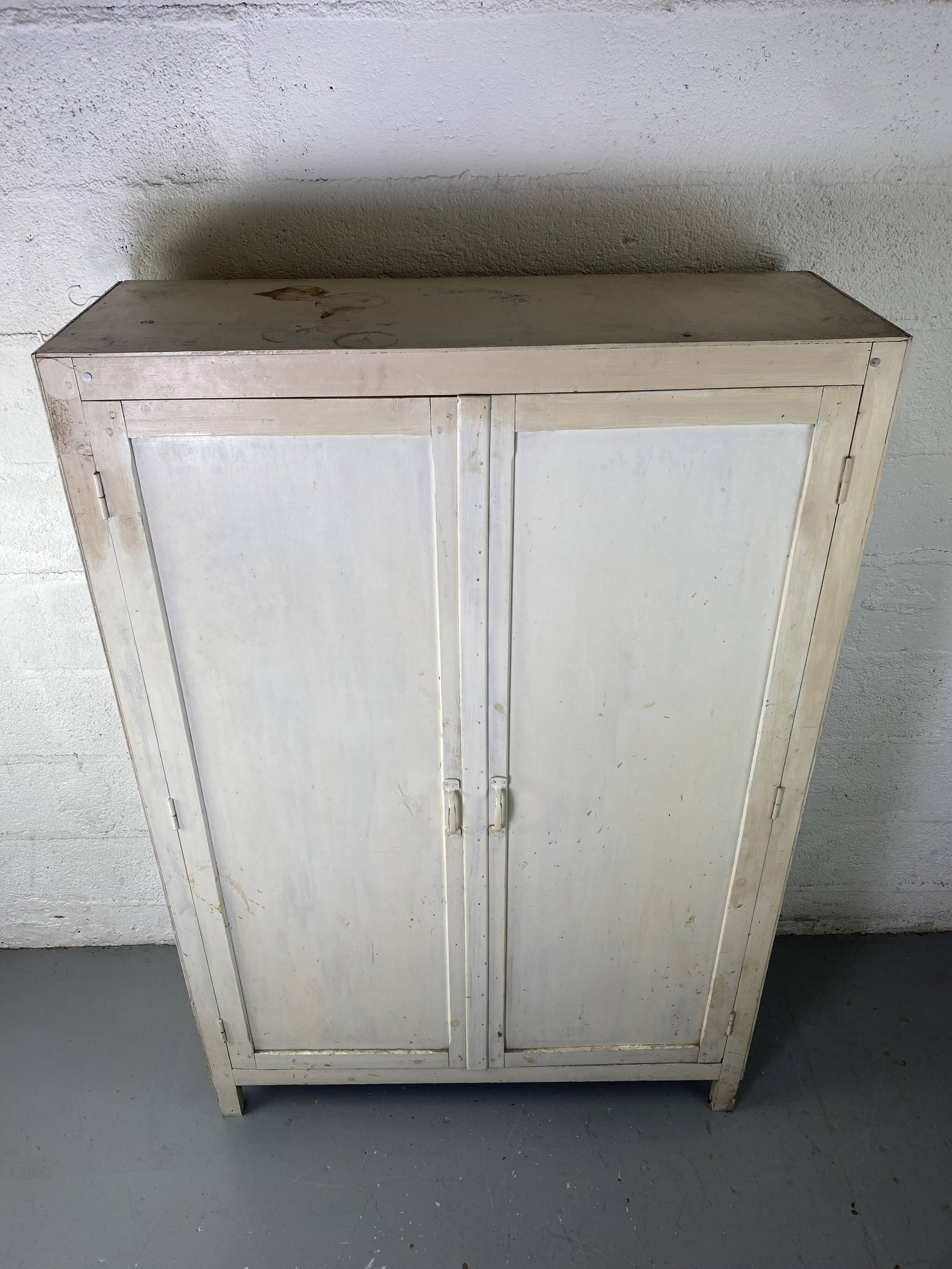 Meuble à chaussure style armoire parisienne