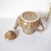 Light sandstone teapot