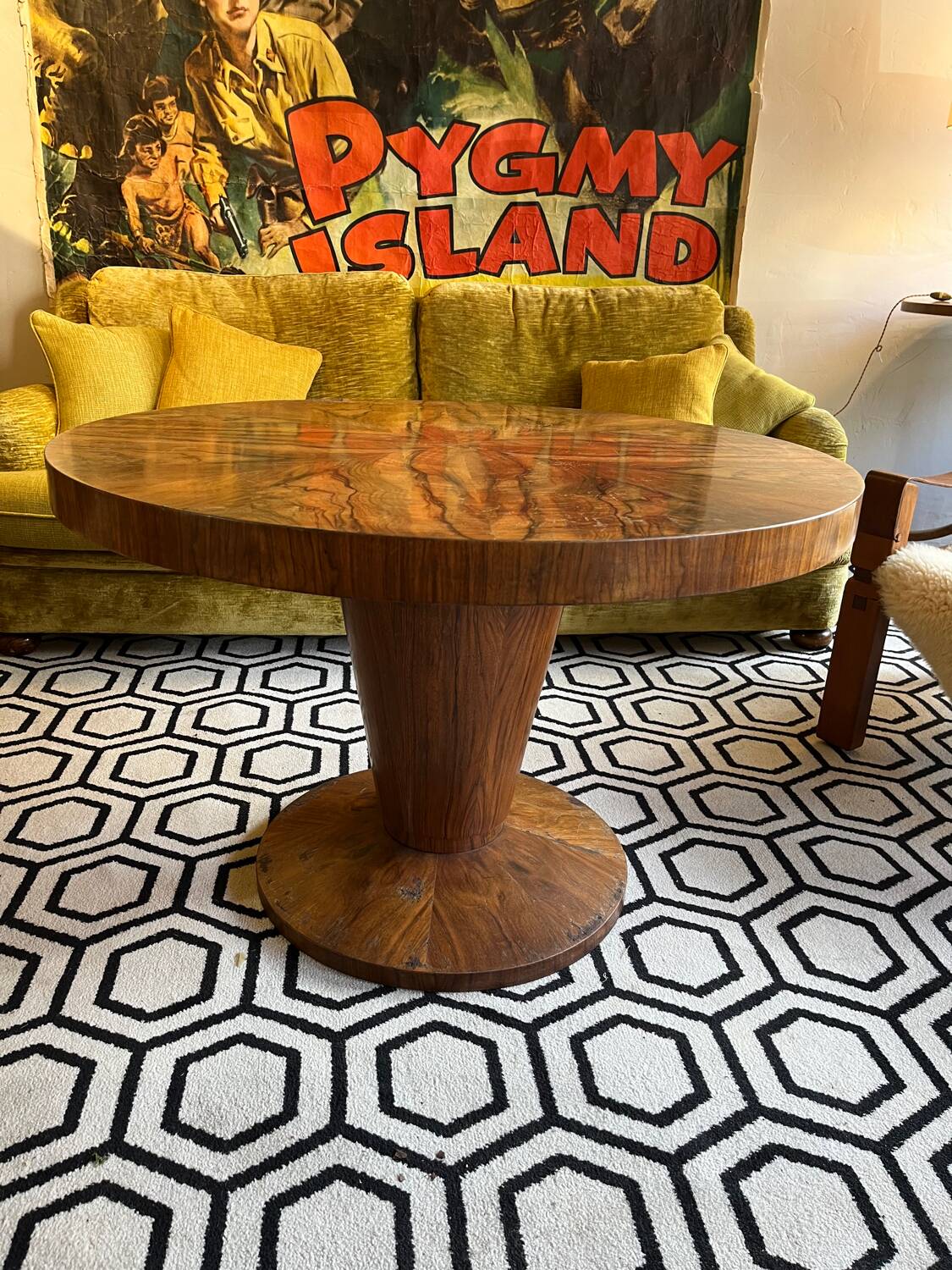 Large pedestal table 1930