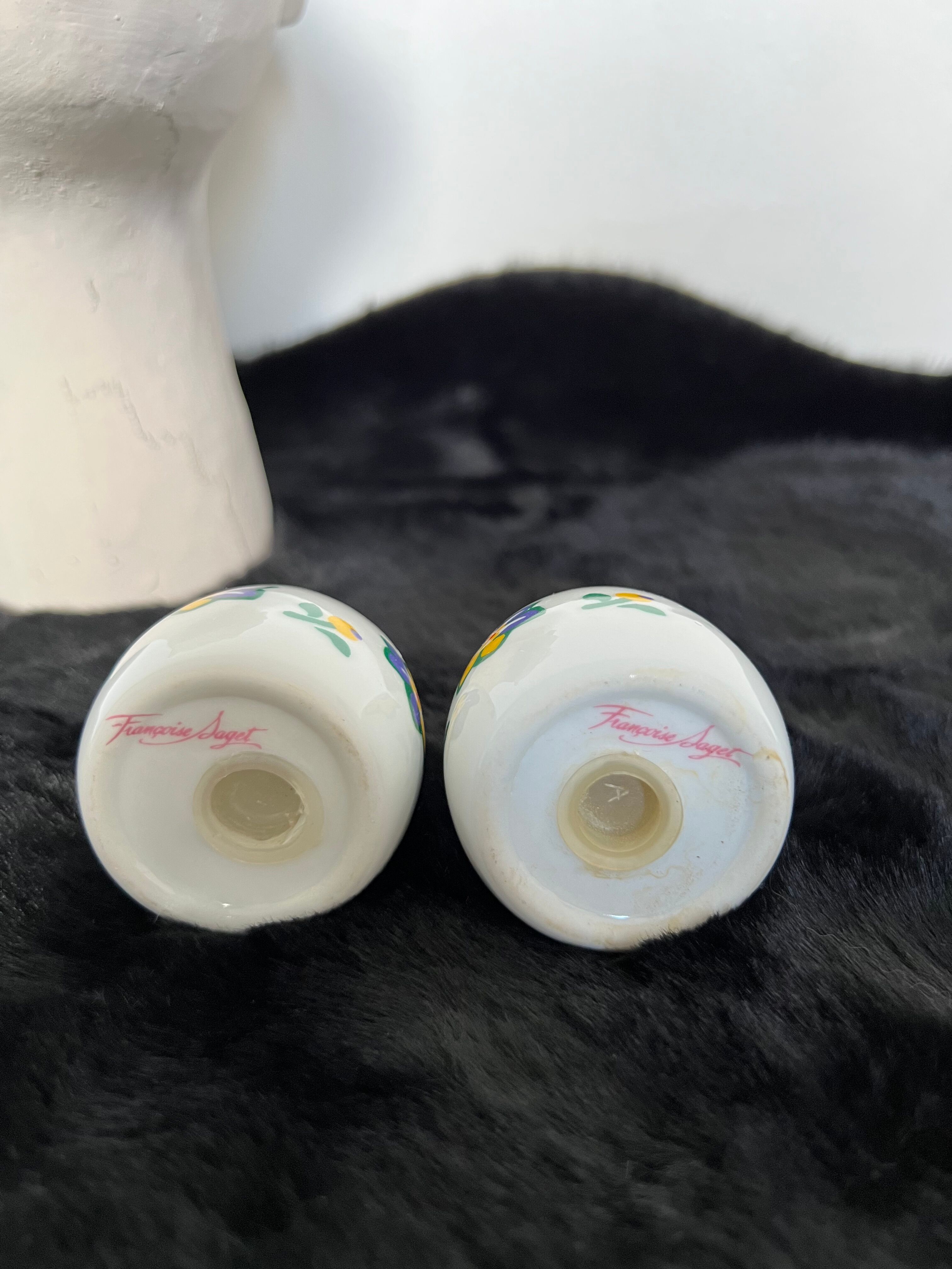 Porcelain pepper shaker Françoise Saget