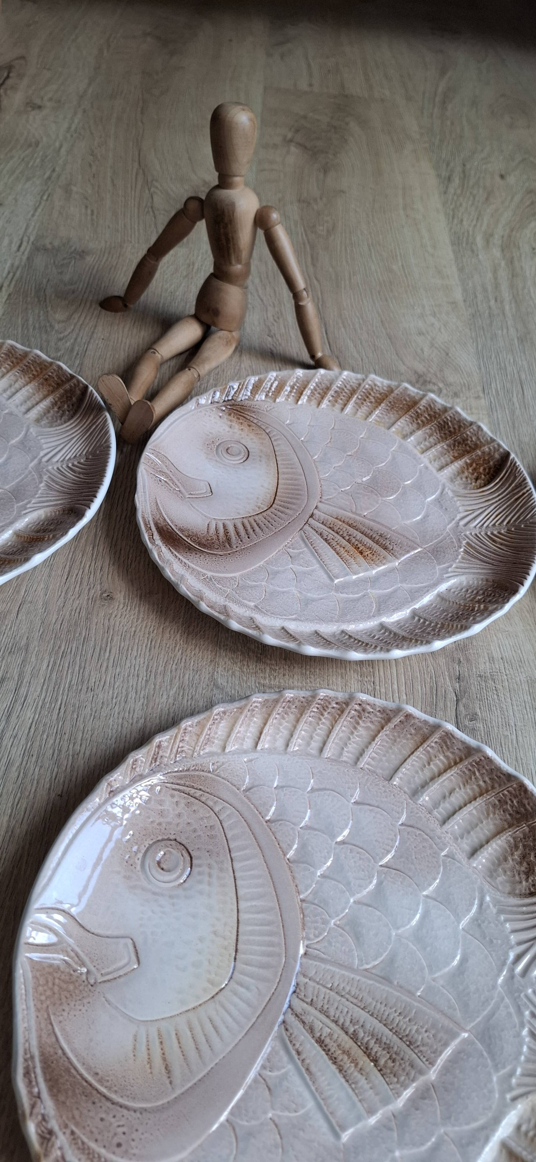 Set of 6 Sarreguemines fish plates