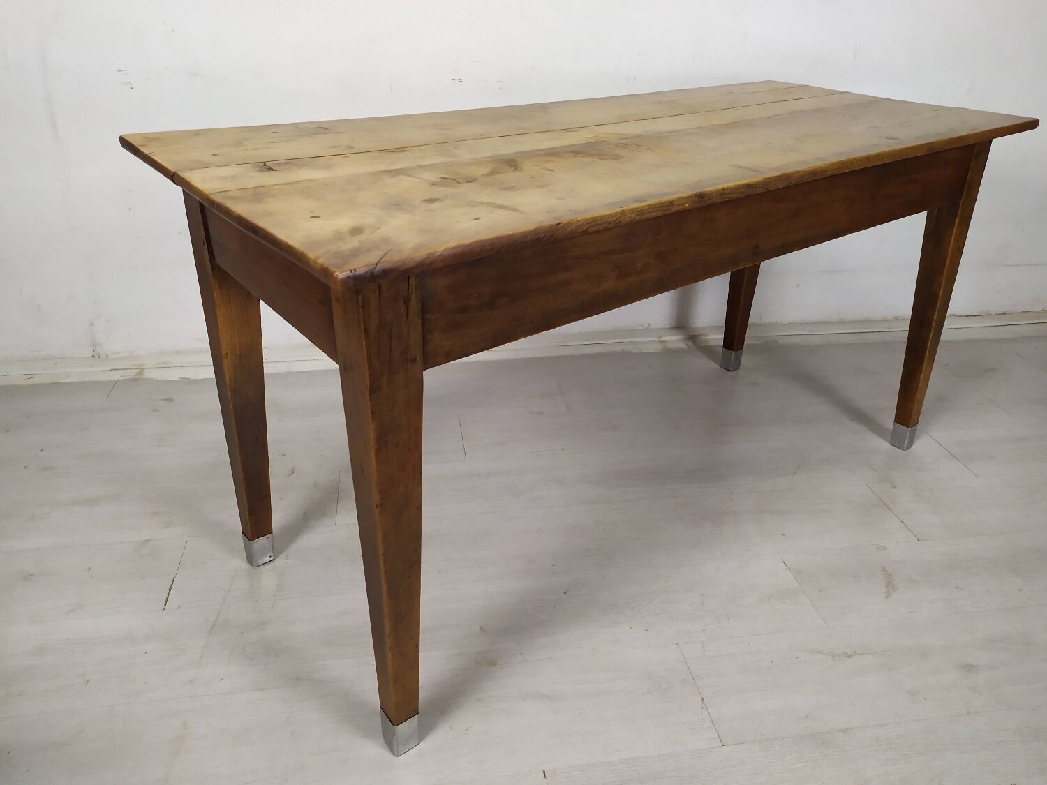 Table de ferme bistrot