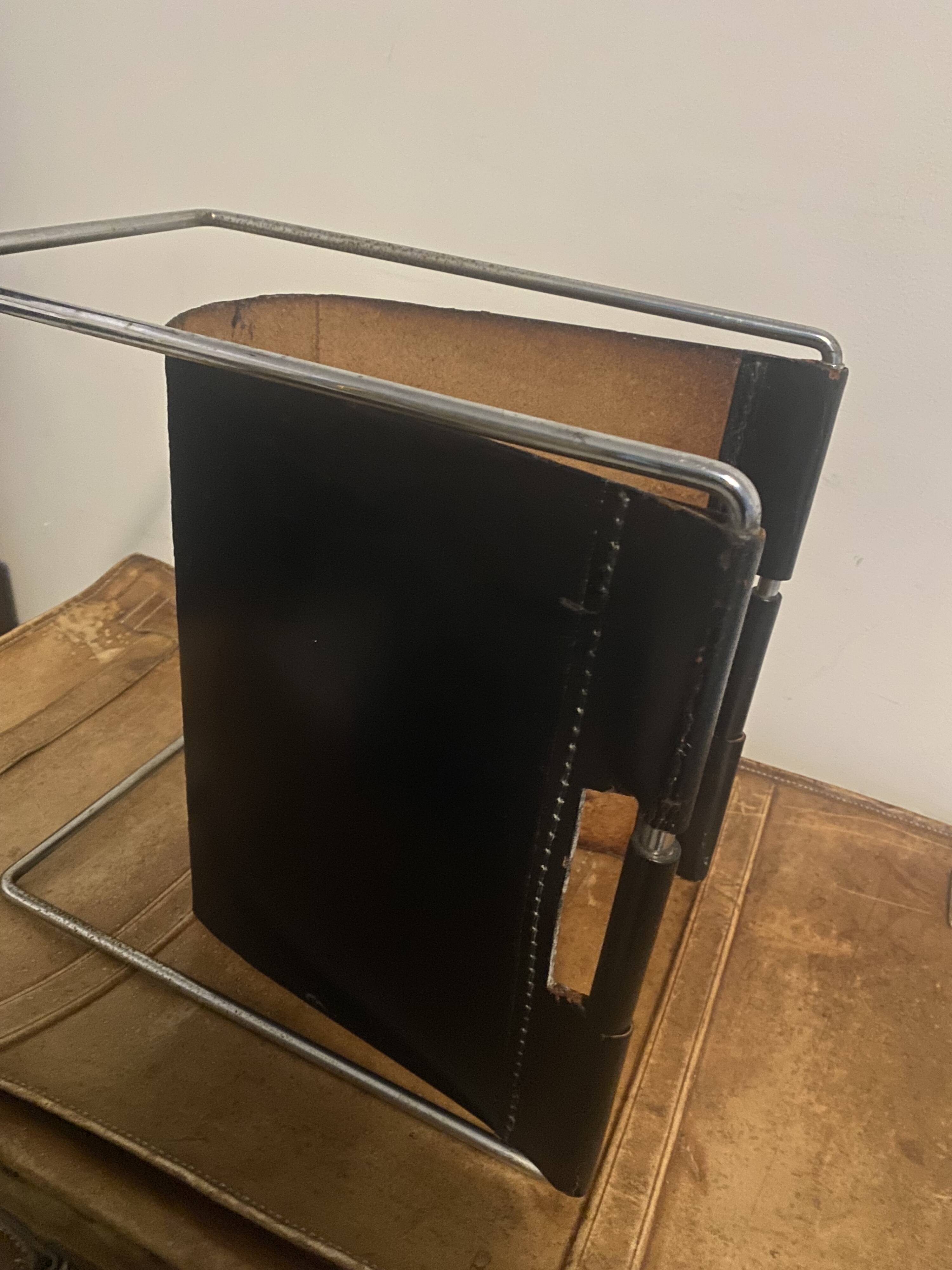 Leather magazine rack
