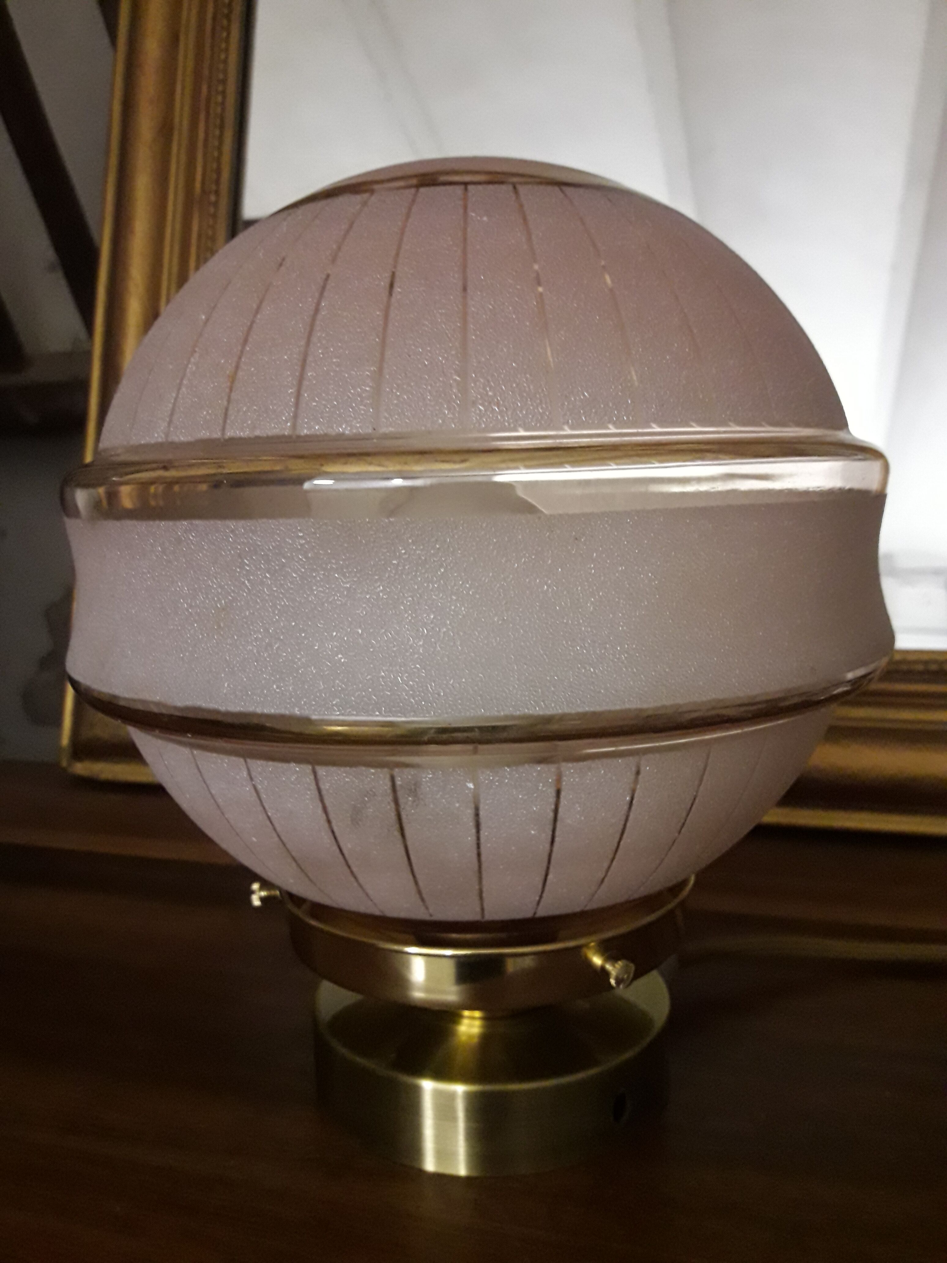 Ball lamp art deco