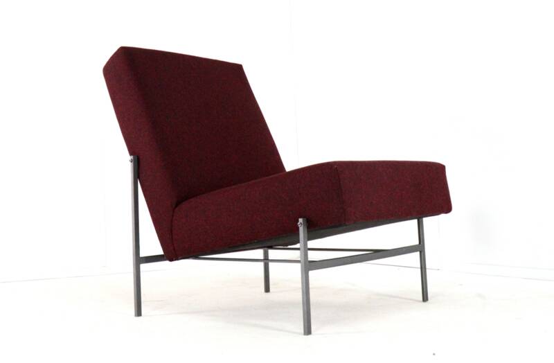 Mid Century Modern Designer minimalist easy chair 'Velp'