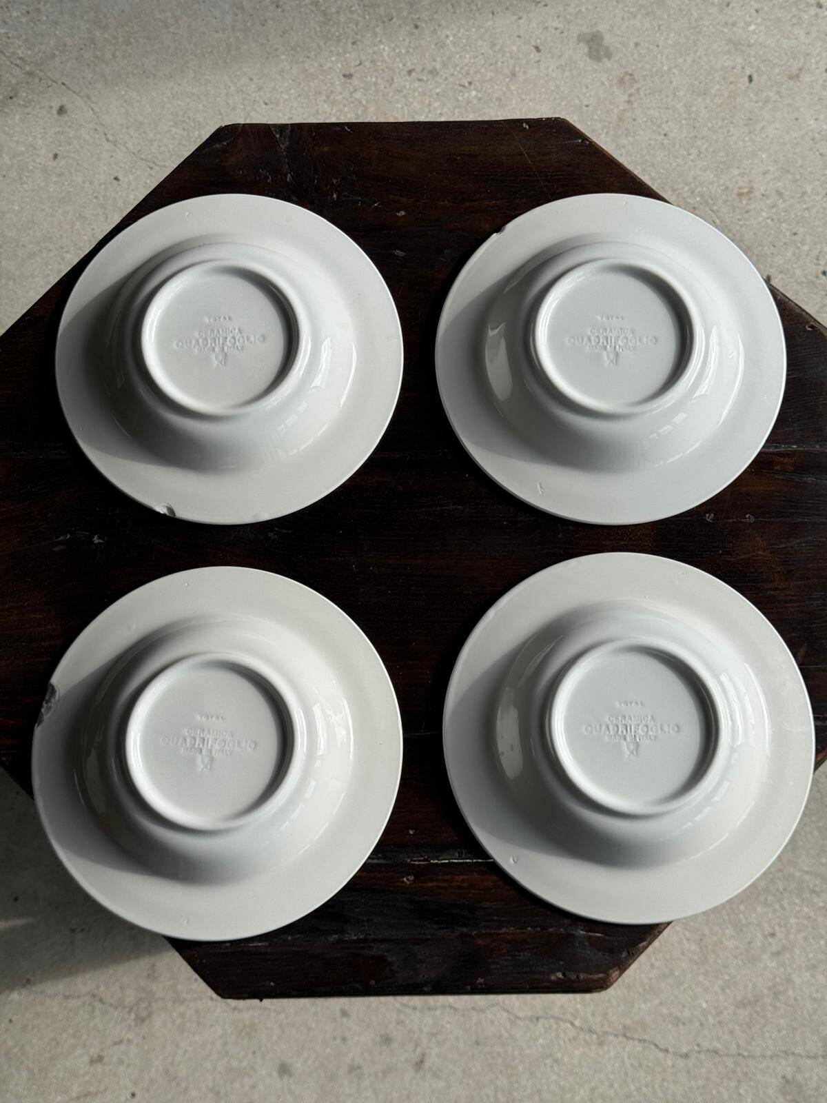 Set of 4 Italian deep plates Ceramica Quadrifoglio with blue rim D22