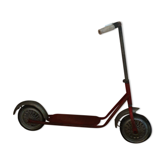 Vintage red scooter