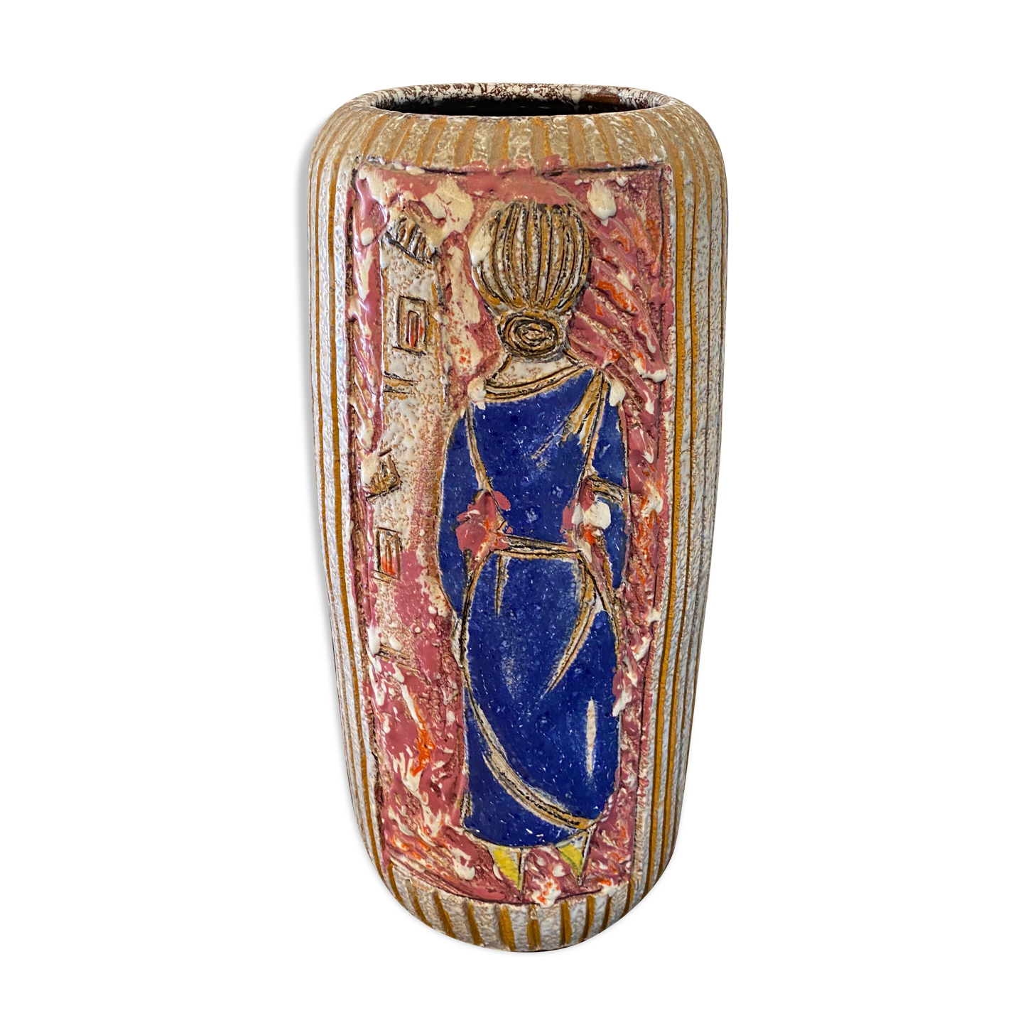 Large ceramic vase decorated with women