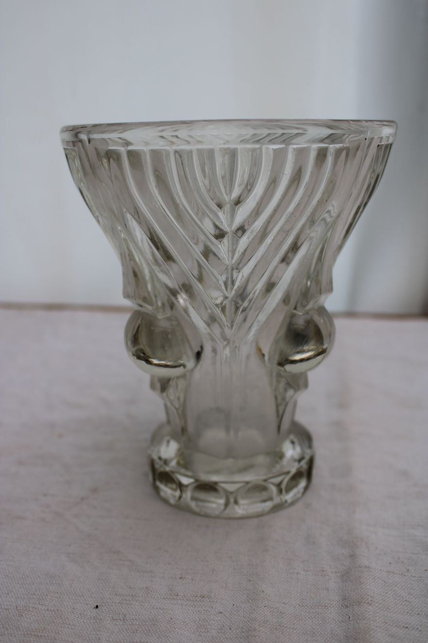Transparent vase