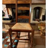 Set of 8 varnished oak chairs with straw seats