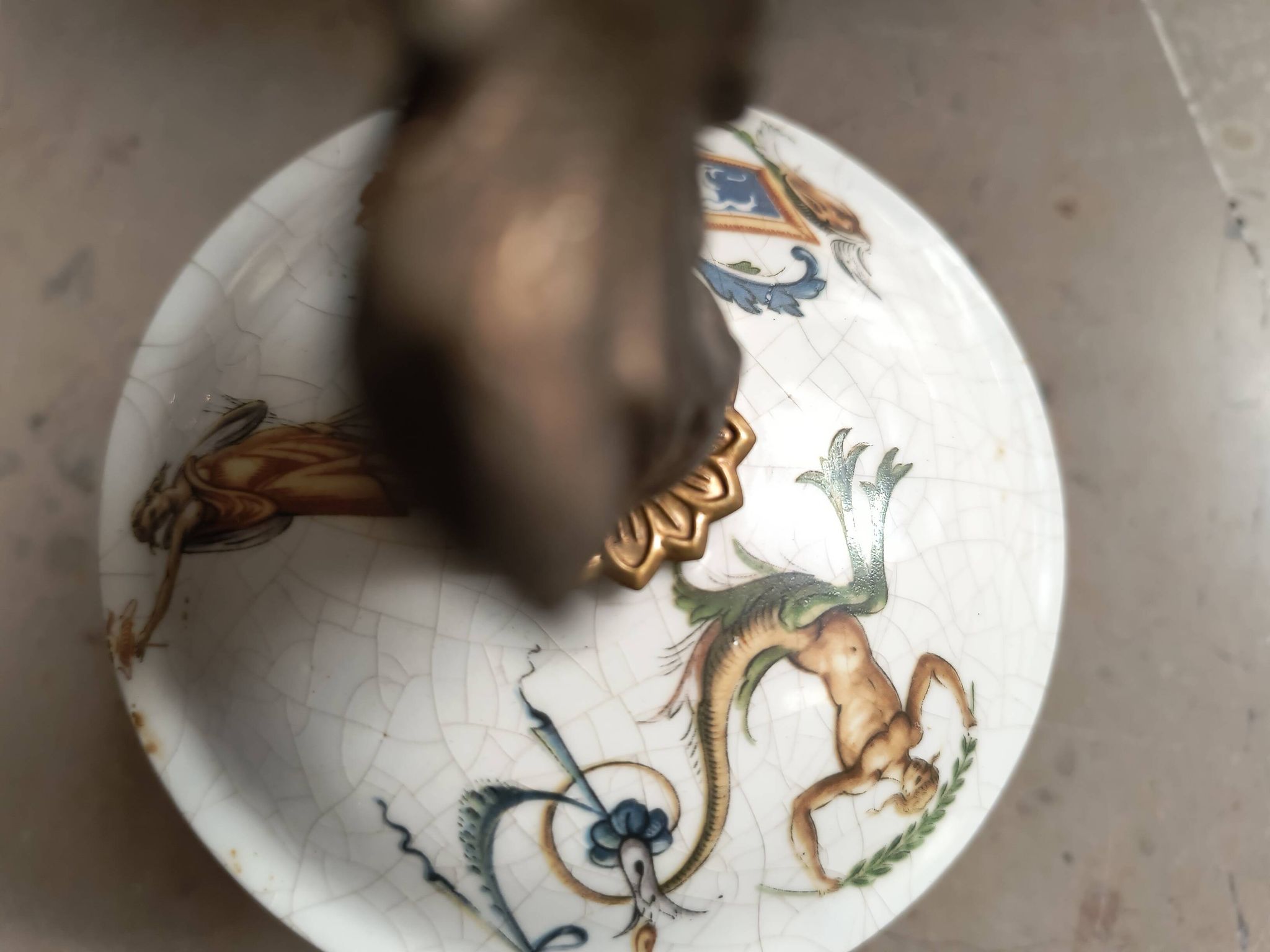 Lustre bronze, cuivre et faïence style gien