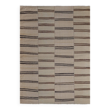 Vintage Turkish kilim, handwoven, 260x370 cm.