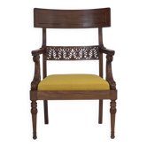 Fauteuil en bois sculpté, années 1920-30, dessin d'après Georges Jacob, retapissée.