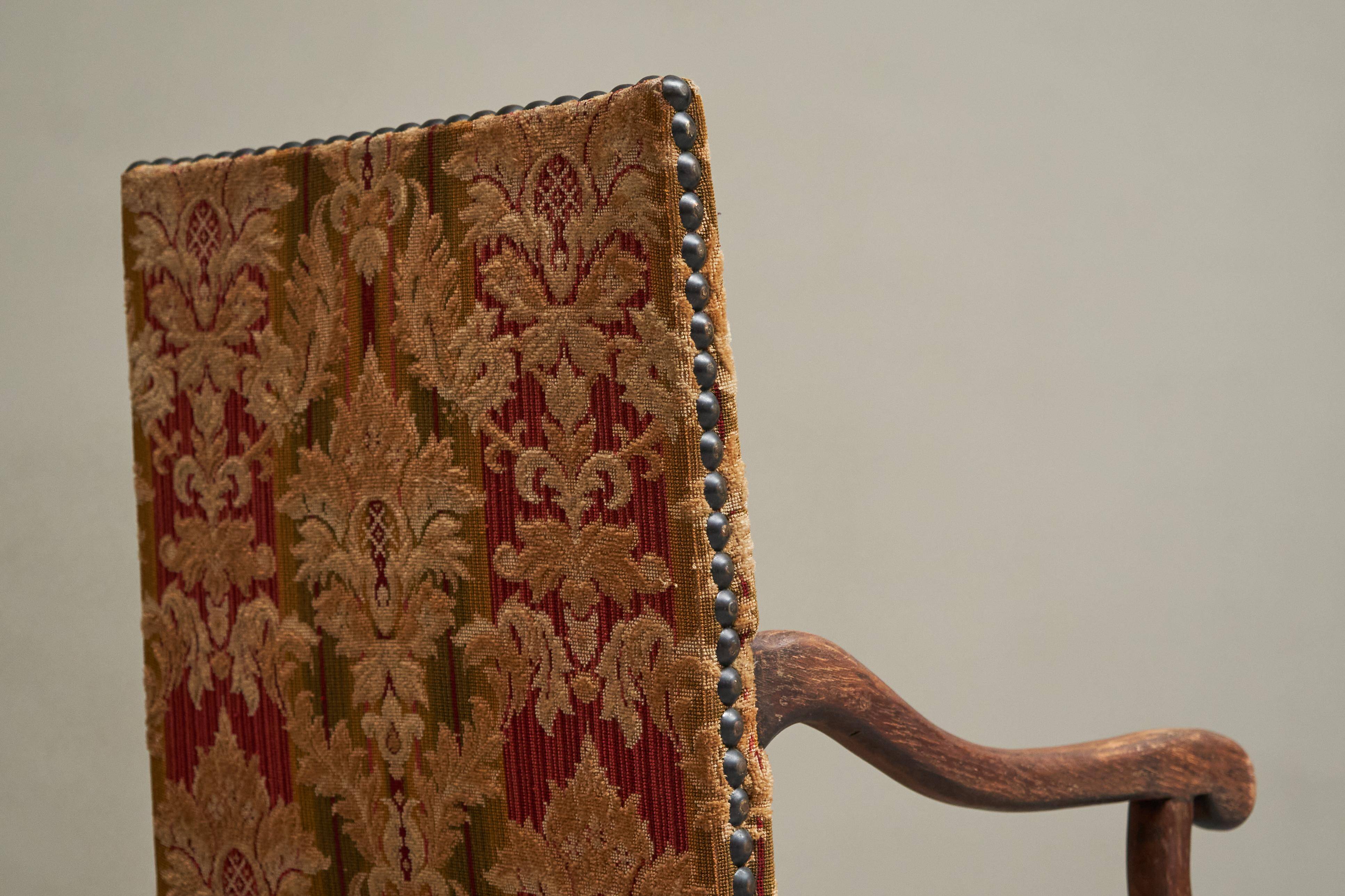 Sheep Bone Armchair in solid wood and 19th-century upholstery