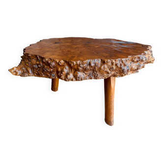 Table basse brutaliste