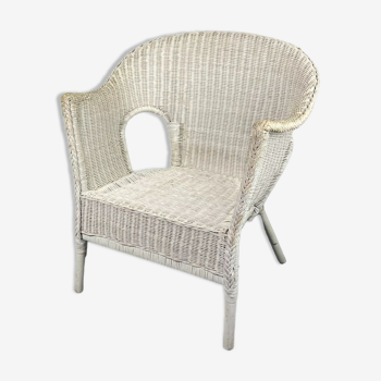 Wicker armchair and white rattan