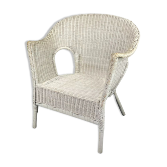 Wicker armchair and white rattan